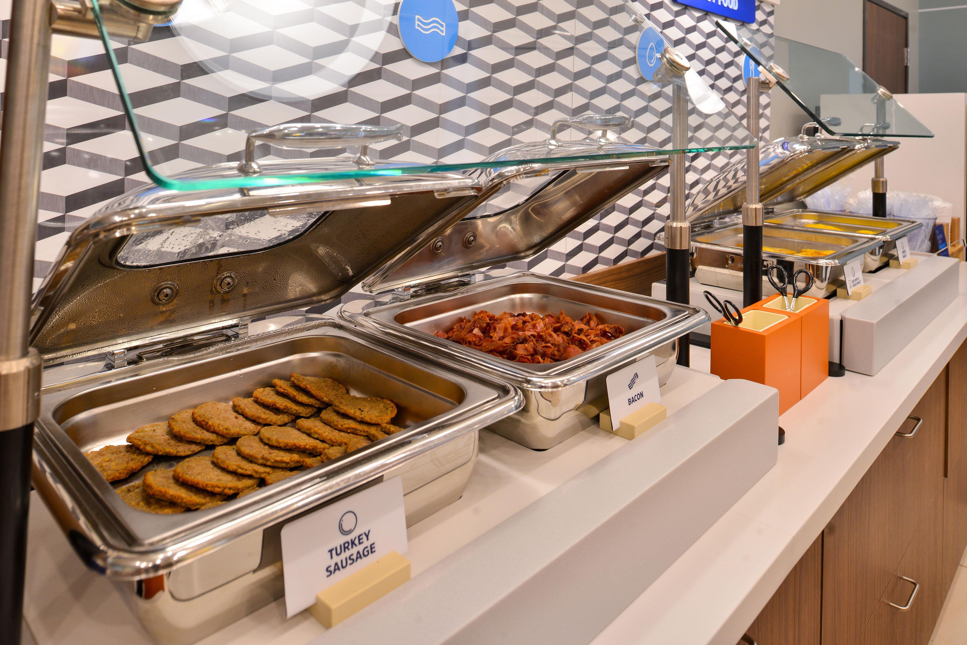 Holiday Inn Express Hotel & Suites Chesterfield - Selfridge Area By Ihg Exteriér fotografie